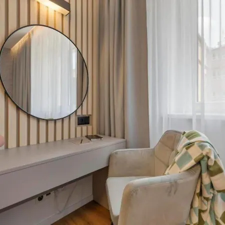 Novo Balcony Near Train Station Apartment Bratislava