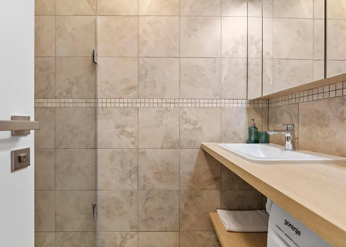 Apartamento Novo Balcony Near Train Station Bratislava